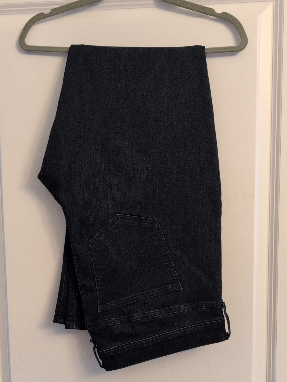 Express Women's Dark Wash Boot Cut Jeans